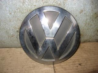 эмблема Volkswagen Caravelle 5 2006, 2.5 л., TDi, AXD, дизель, МКПП, красный, минивэн, передний привод