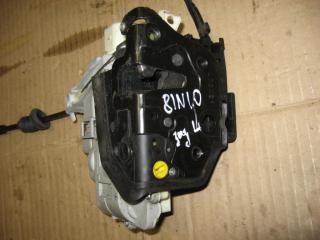 замок двери задней левой Volkswagen Passat B7 2011, 2.0 л., TDi, CFG, дизель, АКПП, серебро, универсал, полный привод, 3C4839015A