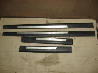 накладка на порог Audi A6 4F/C6 2006, 3.2 л., FSI, AUK, бензин, АКПП, черный, универсал, полный привод