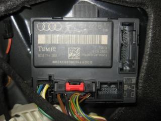 модуль управления двери Audi A6 4F/C6 2005, 4.2 л., i, BAT, бензин, АКПП, темно-синий, седан, полный привод, 4F0959792B