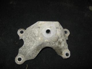 кронштейн двигателя Audi A6 4F/C6 2007, 2.8 л., FSI, BDX, бензин, АКПП, черный, универсал, передний привод, 4F0199307M