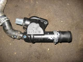 фланец (тройник) системы охлаждения Volkswagen Golf Plus 1 поколение 2007, 1.9 л., TDi, BLS, дизель, МКПП, серебро, хетчбэк 5 дв., передний привод, 03G121132E