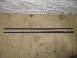 уплотнитель Volkswagen Touran 1 поколение 2005, 2.0 л., TDi, AZV, дизель, МКПП, черный, минивэн, передний привод