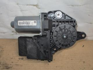 моторчик стеклоподъемника задний левый Volkswagen Golf Plus 1 поколение 2005, 1.9 л., TDi, BKC, дизель, МКПП, серый, хетчбэк 5 дв., передний привод, 5M0839401A, 1K0959703C