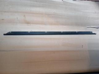 уплотнитель Volkswagen Golf Plus 1 поколение 2006, 1.9 л., TDi, BLS, дизель, МКПП, серый, хетчбэк 5 дв., передний привод, 5M0837477
