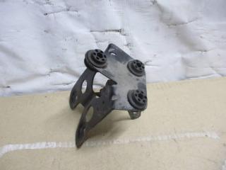 Крепление блока ABS Volkswagen Passat B6 2009, 2.0 л., TDi, CBA, дизель, АКПП, черный, универсал, передний привод, 3C1614235B