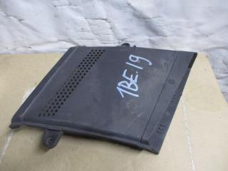 воздухозаборник Audi Q5 8R 2010, 2.0 л., TDi, CAH, дизель, АКПП, белый, внедорожник 5 дв., полный привод, 8R0129618F