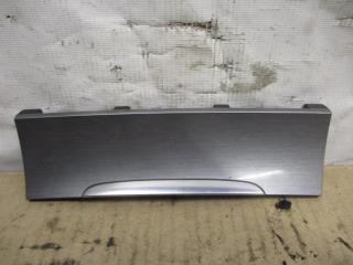 накладка декоративная Volkswagen Passat B7 2012, 2.0 л., TDi, CFF, дизель, МКПП, голубой, универсал, передний привод, 3AA857351