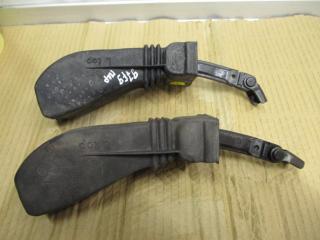 ограничитель открывания двери Volkswagen Touareg 2 поколение 2011, 3.6 л., FSI, CGR, бензин, АКПП, черный, внедорожник 5 дв., полный привод, 7P0837249A