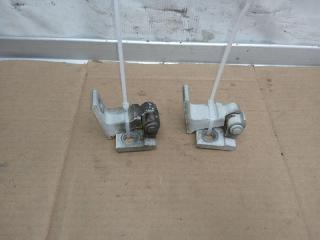петля двери Audi A5 8T 2007, 3.0 л., TDi, CAP, дизель, МКПП, белый, купе, полный привод, 8K0831402A