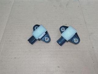 датчик удара Volkswagen Tiguan 1 поколение 2010, 2.0 л., TDi, CFG, дизель, МКПП, серебро, внедорожник 5 дв., полный привод, 5N0959354