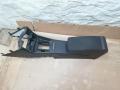 подлокотник Volkswagen Passat B7 2011, 2.0 л., TDi, CFF, дизель, АКПП, синий, универсал, передний привод - фото №2