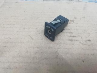 разъем AUX / USB Volkswagen Touran 2 2013, 2.0 л., TDi, CFH, дизель, МКПП, синий, минивэн, передний привод, 5M0035724