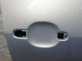 дверь передняя правая Volkswagen Golf Plus 2 поколение 2010, 1.6 л., TDi, CAY, дизель, МКПП, серебро, хетчбэк 5 дв., передний привод - фото №2
