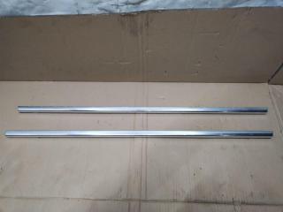 уплотнитель Volkswagen Touareg 1 поколение [рестайлинг] 2008, 3.0 л., TDi, CAS, дизель, АКПП, черный, внедорожник 5 дв., полный привод