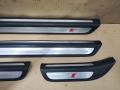 накладка на порог Audi Q5 8R 2009, 2.0 л., TFSI, CDN, бензин, АКПП, черный, внедорожник 5 дв., полный привод, 8R0853373C, 8R0853374C, 8R0853375C, 8R0853376C - фото №3