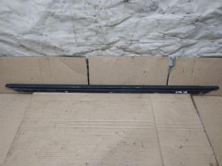 уплотнитель Volkswagen Golf Plus 2 поколение 2010, 1.6 л., TDi, CAY, дизель, МКПП, черный, хетчбэк 5 дв., передний привод, 5M0839478