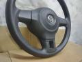 подушка безопасности водителя Volkswagen Golf Plus 2 поколение 2010, 1.6 л., TDi, CAY, дизель, МКПП, черный, хетчбэк 5 дв., передний привод, 5K0880201H - фото №3
