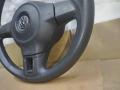 подушка безопасности водителя Volkswagen Golf Plus 2 поколение 2010, 1.6 л., TDi, CAY, дизель, МКПП, черный, хетчбэк 5 дв., передний привод, 5K0880201H - фото №4