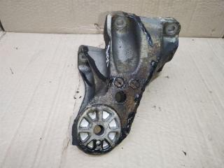 кронштейн двигателя Audi Q7 4L 2008, 3.0 л., TDi, дизель, АКПП, черный, внедорожник 5 дв., полный привод, 7L6199308B