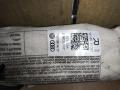 подушка безопасности сиденья Volkswagen Sharan 2 поколение 2011, 2.0 л., TDi, CFF, дизель, МКПП, черный, минивэн, передний привод, 7N0880442B - фото №2