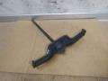 крепление запаски Volkswagen Touareg 2 поколение 2012, 3.6 л., FSI, CGR, бензин, АКПП, серебро, внедорожник 5 дв., полный привод, 7P0601233 - фото №2
